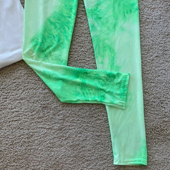 Neon Green Tie Dye Leggings - Picture 5 of 6